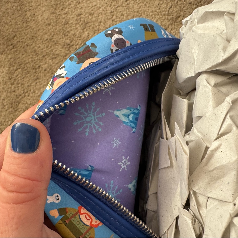 NWT Disney Loungefly Frozen Chibi Backpack - Picture 5 of 5